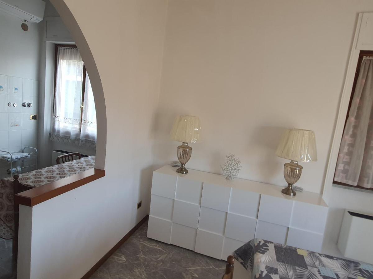 Spazioso appartamento in centro Città San Benedetto del Tronto Esterno foto